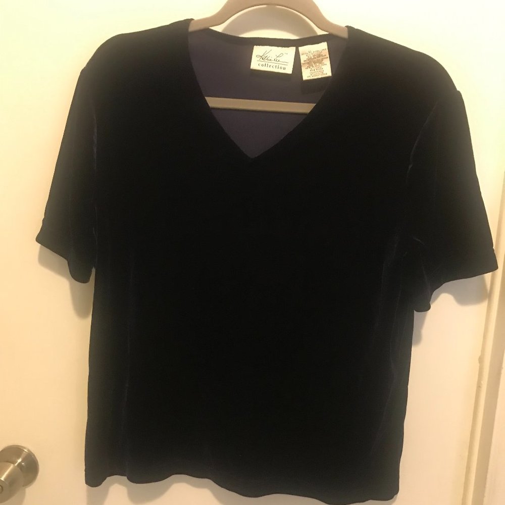 Kathie Lee Collection Vintage Purple Velvet Short Sleeved Top